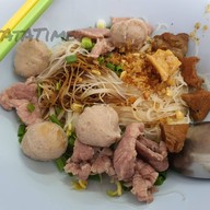เมนูของร้าน ลูกชิ้นเนื้อ โอชารส