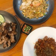 เมนูของร้าน ครัวข้าวทิพย์ มอนอ