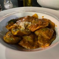 เมนูของร้าน La Taverna Phuket