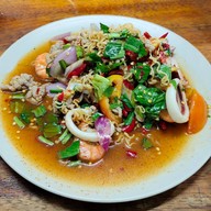 เมนูของร้าน ข้าวผัดปู  เจ้โบ้  พหล52 บิ้กชีมินิตลาดไทยธานี เพิ่มสิน