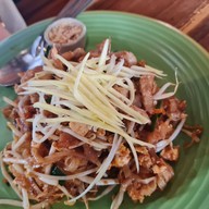 เมนูของร้าน ครัวปีกไม้