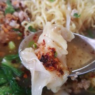 ก๋วยเตี๋ยวสามหมวย