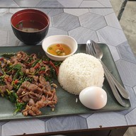 เมนูของร้าน ก๋วยเตี๋ยวเรือรังสิตสาย3(ลุงเดชเจ้าเก่า)