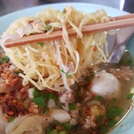 ก๋วยเตี๋ยวสามหมวย