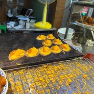 เมนูของร้าน สิริรัช ขนมไทย ประตูผี