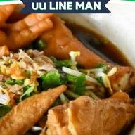 ร้านคุณยายก๋วยเตี๋ยวและอาหารตามสั่งเตาถ่าน