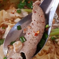 ก๋วยเตี๋ยวสามหมวย