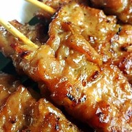 หมูปิ้งสมุนไพรนมสด (เจ้าดั้งเดิม)