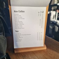 Impresso Espresso Bar ถนนสนามบินเก่า กองบิน41