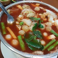 เมนูของร้าน ม. ม้าซีฟู้ด