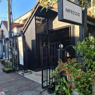 Impresso Espresso Bar ถนนสนามบินเก่า กองบิน41