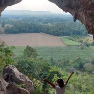 ถ้ำเขาทะลุ