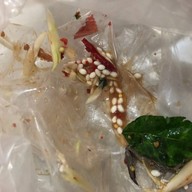 เมนูของร้าน ลูกหมูอ้วนยำแซ่บ พิศาลโครงการ 5 ซอย 3