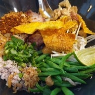 ก๋วยเตี๋ยวลีลา