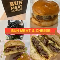 Bun Meat and Cheese The Commons Thonglor