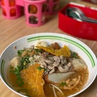 ป้าจุก ก๋วยเตี๋ยวต้มยำ บางโพ