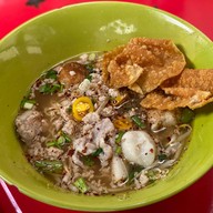 โจ๊กก๋วยเตี๋ยว อร่อยอยู่ บางโพ