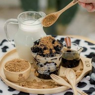 ไข่เจียวกะทะแตก เลือกเครื่องตามใจชอบ (วัดคานหาม)