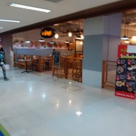 หน้าร้าน ตำแหล Imperial World Samrong