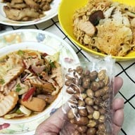 ยำรสเด็ด เซนต์หลุยส์