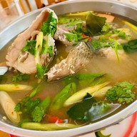 เมนูของร้าน ถาวรซีฟู้ด สมุทรสงคราม