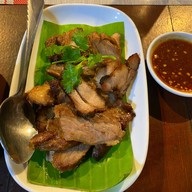 ครัวผู้ใหญ่ลี