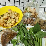 ยำรสเด็ด เซนต์หลุยส์