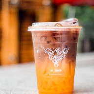 กาแฟสด ณ วันสุข คาเฟ่ สไตล์นั่งเล่นฟังเพลง