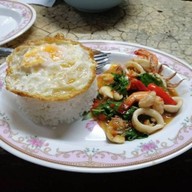 ครัวพอใจ&อีสานแซ่บ