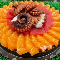 ฮาชิโกซูชิ(hachi go sushi) สาขา 1