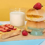 ปังต้าวก้อน  ขนมปังปิ้ง - ปังเย็นแก้วใหญ่ ช้างม่อย