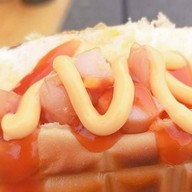 ขนมปังปิ้งเตาถ่าน ปอ อัง ปัง