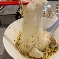 รสหนึ่งลูกชิ้นปลา (noodle papa’s)