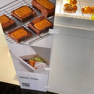 Moo Yoo  terminal 21
