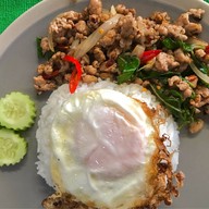 ผัดขั้นเทพ ศูนย์อาหารเอ็กซ์โป (ตรงข้าม บิ๊กซี) สกลนคร