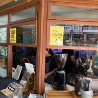Early Bird Cafe อโศก (อาคารเสริมมิตร)