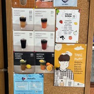 Early Bird Cafe อโศก (อาคารเสริมมิตร)