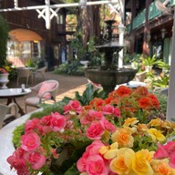 ดาราเทวีเค้กช็อป Dhara Dhevi Cake Shop