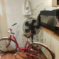 Like Italy Cafe-Bakery Phra Arthit Road