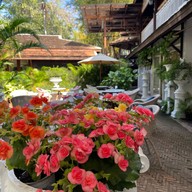 ดาราเทวีเค้กช็อป Dhara Dhevi Cake Shop