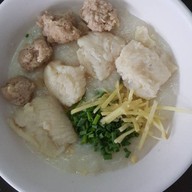 ร้านโจ๊กหมูอ้วน /หมูทอดเพิ่มสิน20 ซอยเพิ่มสิน20 ข้างminiBigC