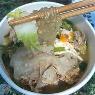 เรื่องของหมู ซ.19