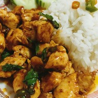 3 อย่าง 100 บาท