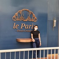 Le Paris Croissant & Bakery ครัวซอง และ เบเกอรี่