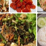 ไส้กรอกอีสาน พาเจริญ (สุโขทัย) นครชุม