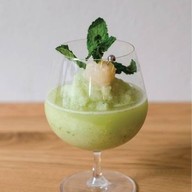 เมนูของร้าน YWC Sukhumvit 23