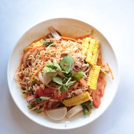 เมนูของร้าน ครัวลับท้ายซอย 11 : ก๋วยเตี๋ยว ตามสั่ง กาแฟสด น้ำแข็งใส -