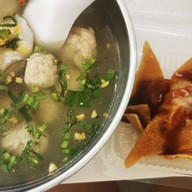 เมนูของร้าน ก๋วยเตี๋ยวปากหม้อ บ้านอุ๊ย