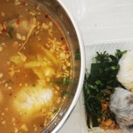 เมนูของร้าน ก๋วยเตี๋ยวปากหม้อ บ้านอุ๊ย