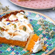 Cake by Ayaka
